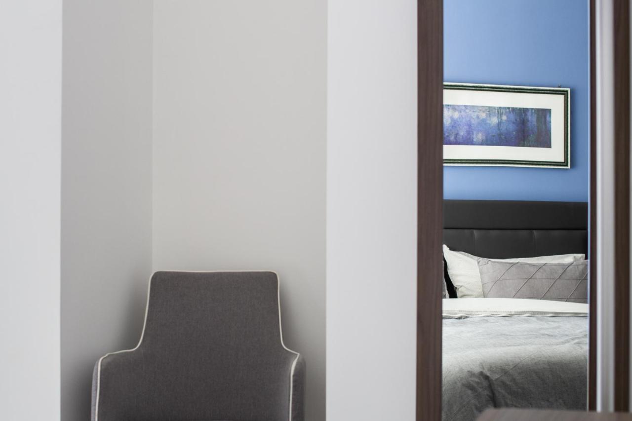 M'Place Apartments ปาแลร์โม ภายนอก รูปภาพ