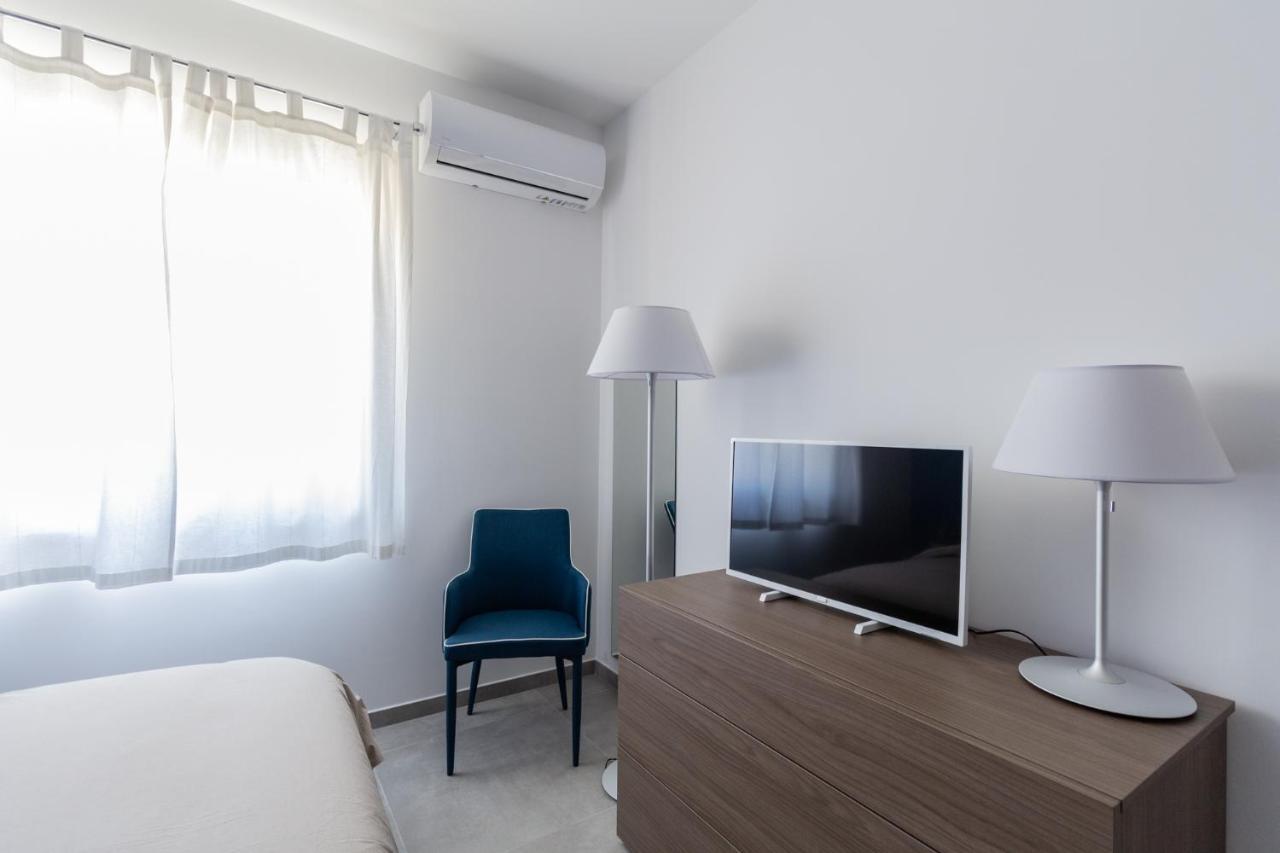 M'Place Apartments ปาแลร์โม ภายนอก รูปภาพ