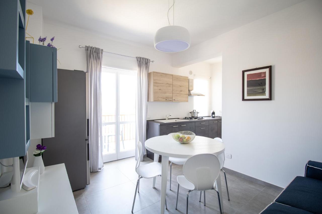 M'Place Apartments ปาแลร์โม ภายนอก รูปภาพ